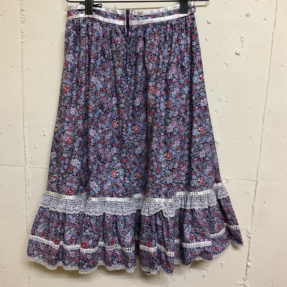 70s 70年代 GUNNE SAX ガニーサックス 総柄 花柄 スカート ひざ丈 古着 ヴィンテージ