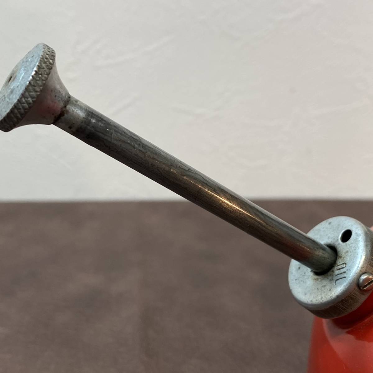 【MH-1845】中古品 Coleman コールマン 200A195 53年5月製 シルバーバンド イエローボーダー ガソリンランタン ヴィンテージ_画像3