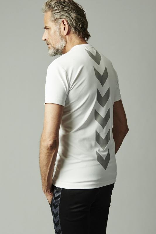 AKM×hummel S/S HYBRID TEE 半袖Tシャツ Sサイズ 【ホワイト】 T178-PET069-S WHITE_画像4