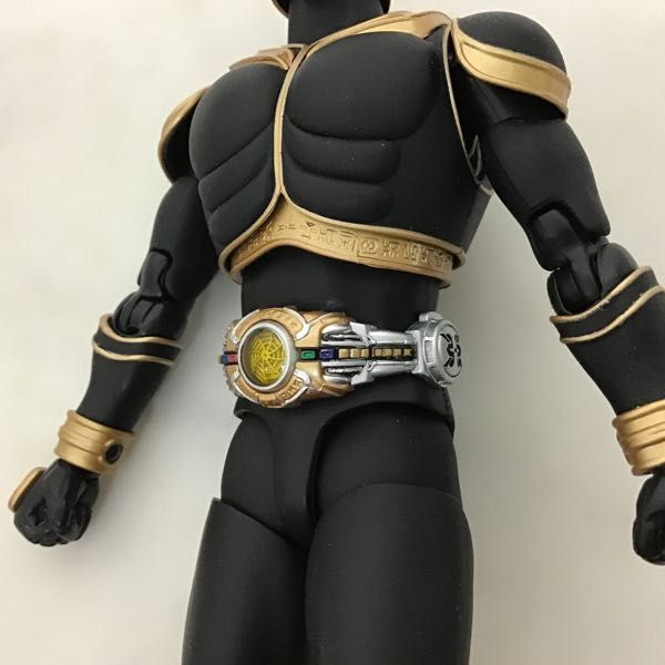 1円〜 S.H.Figuarts 真骨彫製法 仮面ライダークウガ アメイジング