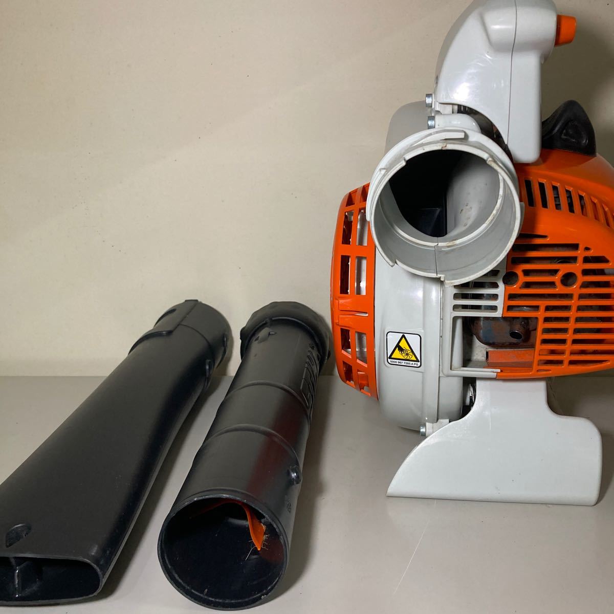 STIHL BG86C スチールエンジンブロワー 1度のみ使用 美品 STIHL BG86C スチールエンジンブロワー 1度のみ使用 美品