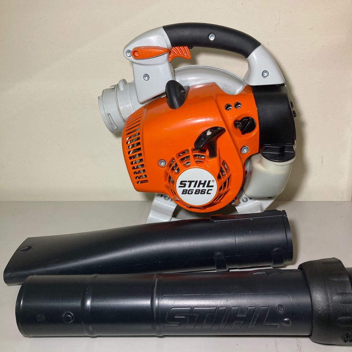 STIHL BG86C スチールエンジンブロワー 1度のみ使用 美品 STIHL BG86C スチールエンジンブロワー 1度のみ使用 美品