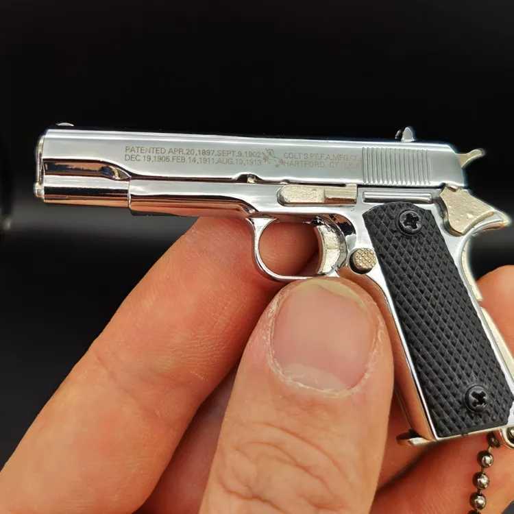 精巧1/3スケール ミニチュアガン　コルトM1911　ガバメント　　　ガンキーホルダー　　ミリタリー　トイガン　モデルガン_画像8