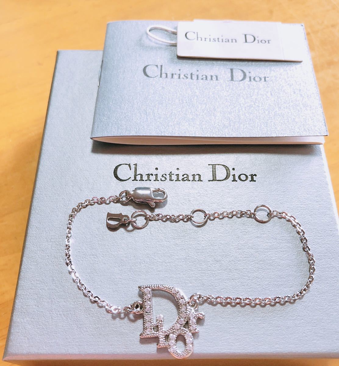 Christian Dior ディオール ブレスレット シルバーロゴ ストーン Christian Dior ディオール ブレスレット シルバーロゴ ストーン