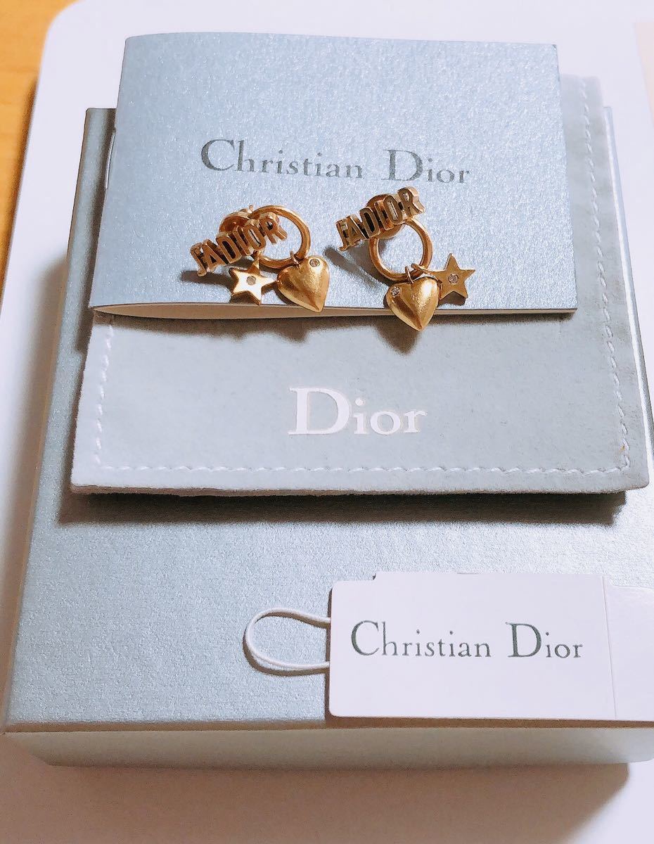 Christian Dior ピアス アンティーク ハート 星 未使用 腕時計