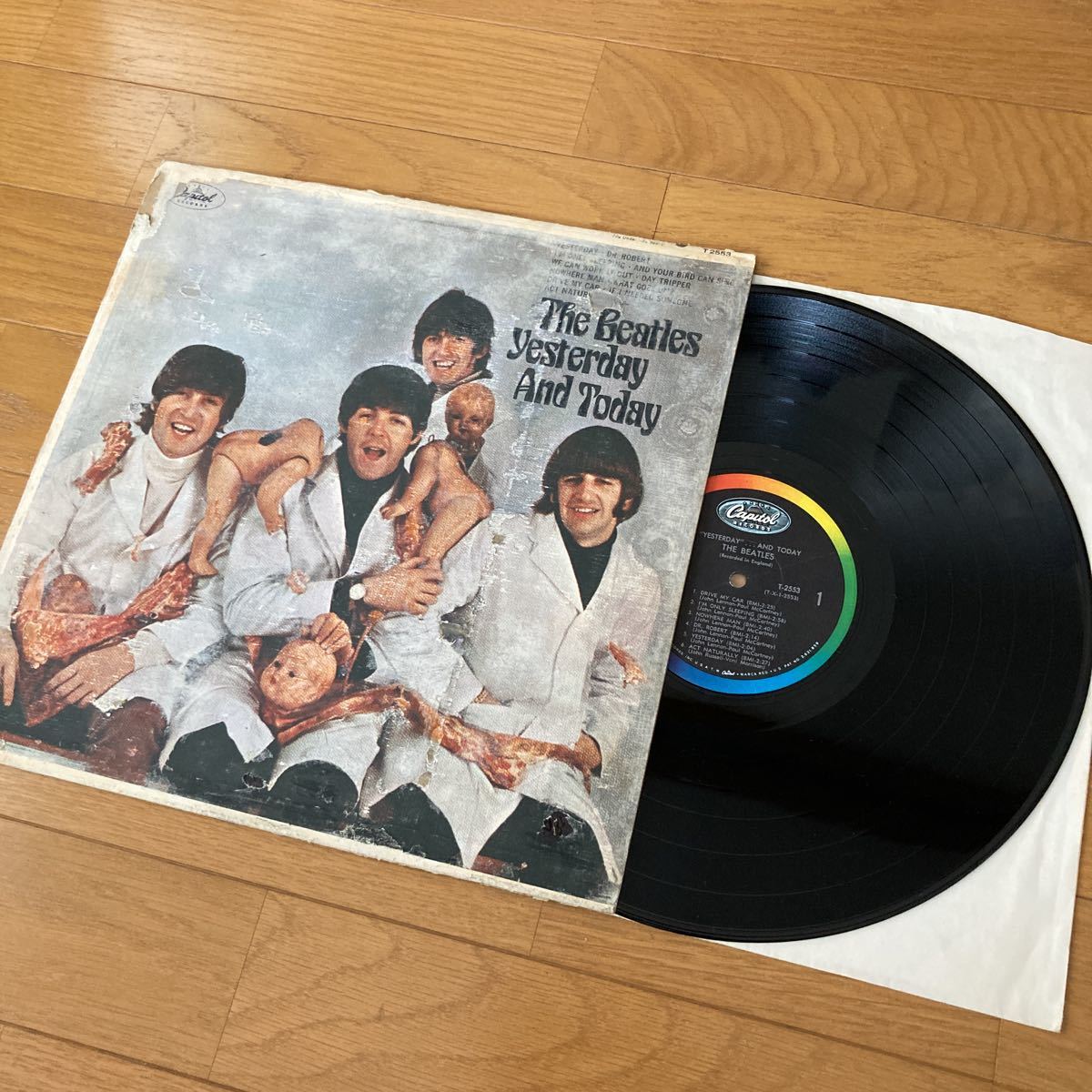 Yahoo!オークション - BEATLES Yesterday and Today ブッチャー Yahoo!オークション - BEATLES Yesterday and Today ブッチャー