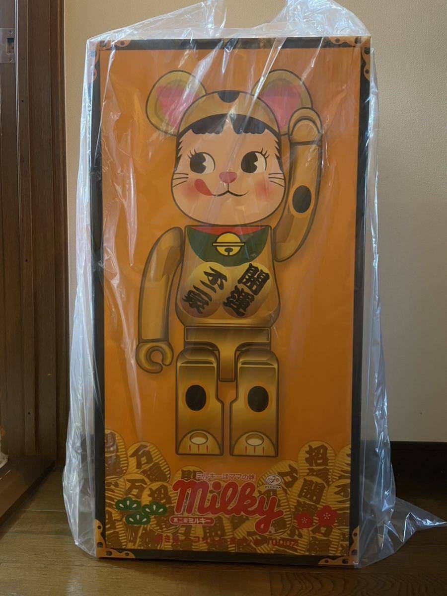 ヤフオク! - BE＠RBRICK 招き猫 ペコちゃん 金運 金メッキ 10