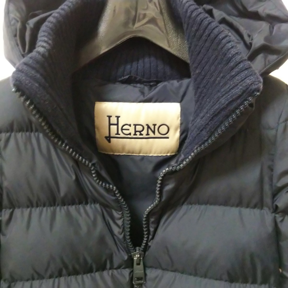 美品 HERNO ヘルノ レディース ニット襟 フード付き ダウン 美品 HERNO ヘルノ レディース ニット襟 フード付き ダウン