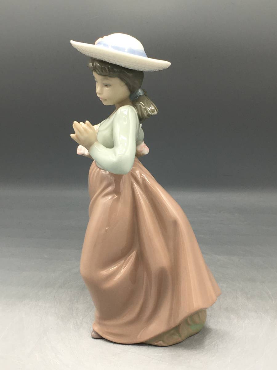 リヤドロ LLADRO 陶器人形 女の子 少女 フィギュリン スペイン 陶器 置物 リアドロ ナオ オブジェ_画像4