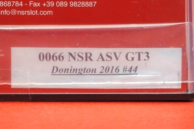 新品 NSR 1/32 アストンマーチン ヴァンテージ Aston Martin ASV GT3 Donington 2016 #44 0066AW スロットカー_画像6