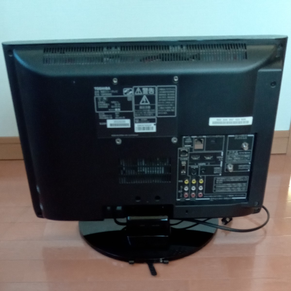 東芝REGZA19型液晶テレビ