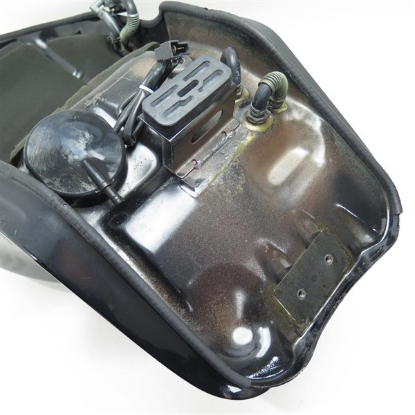 ♪ZZR1100/ZXT10D 純正 ガソリンタンク/燃料タンク(K1020A16 ♪ZZR1100/ZXT10D 純正 ガソリンタンク/燃料タンク(K1020A16
