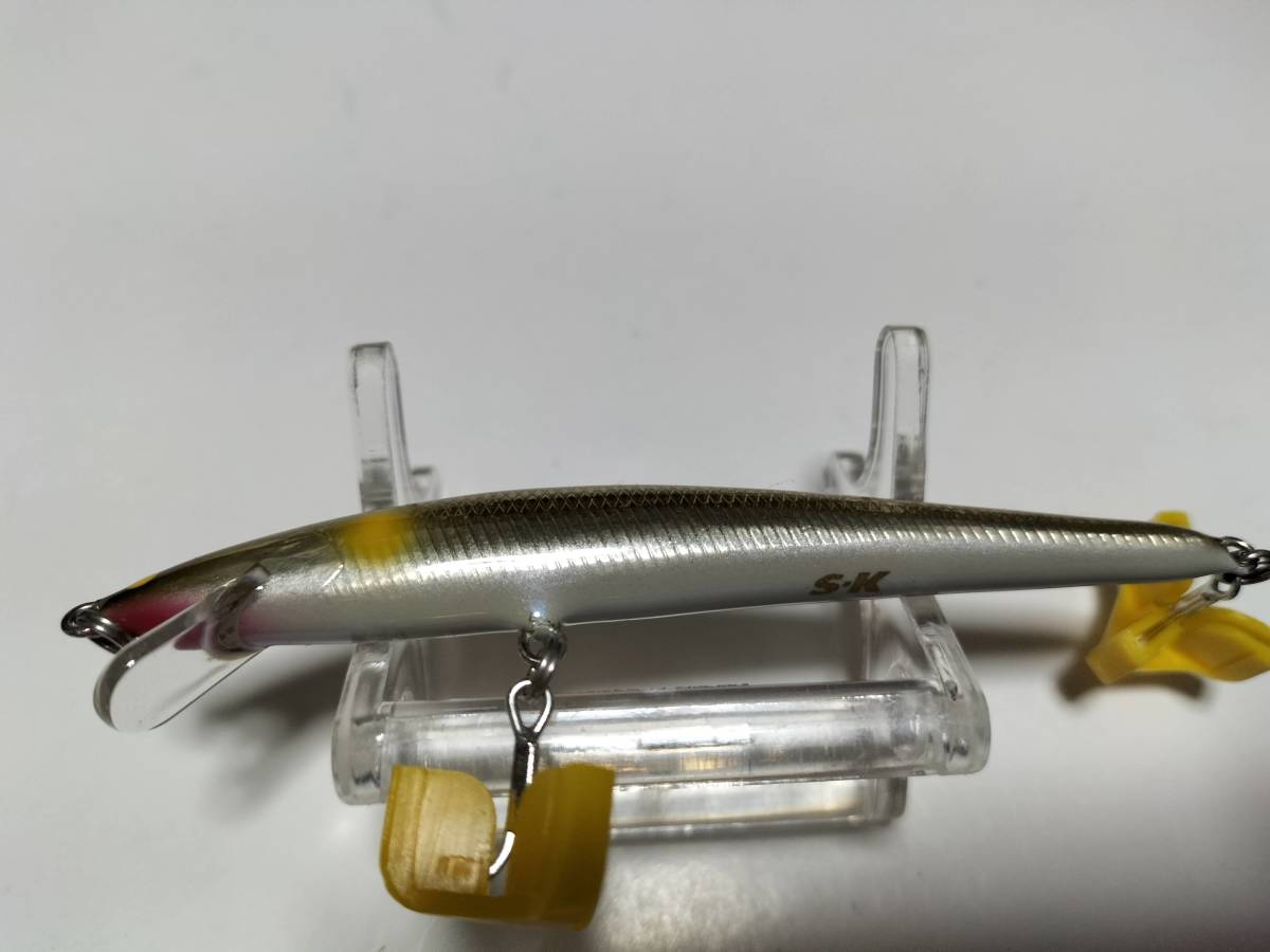 ２　SKミノー　9ｃｍ　ノビーズブルー　noby's blue バルサ　BALSA　トラウト　TROUT　BOX保管未使用品_画像3