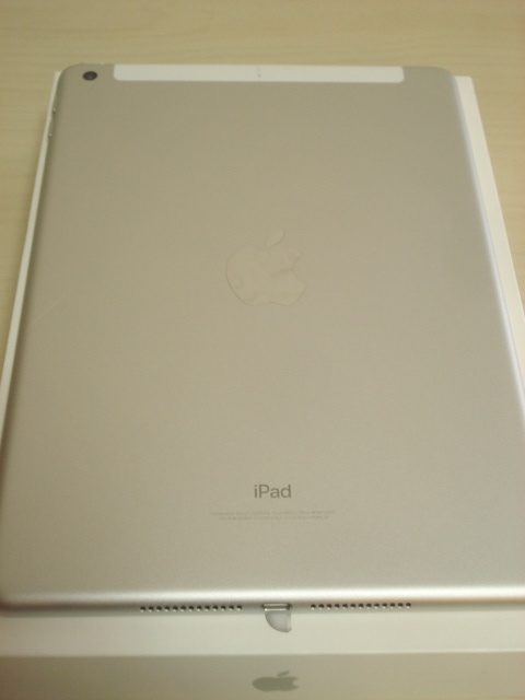 rino様専用 iPad 第5世代 au セルラー SIMロック解除済 | www.bigapple.in