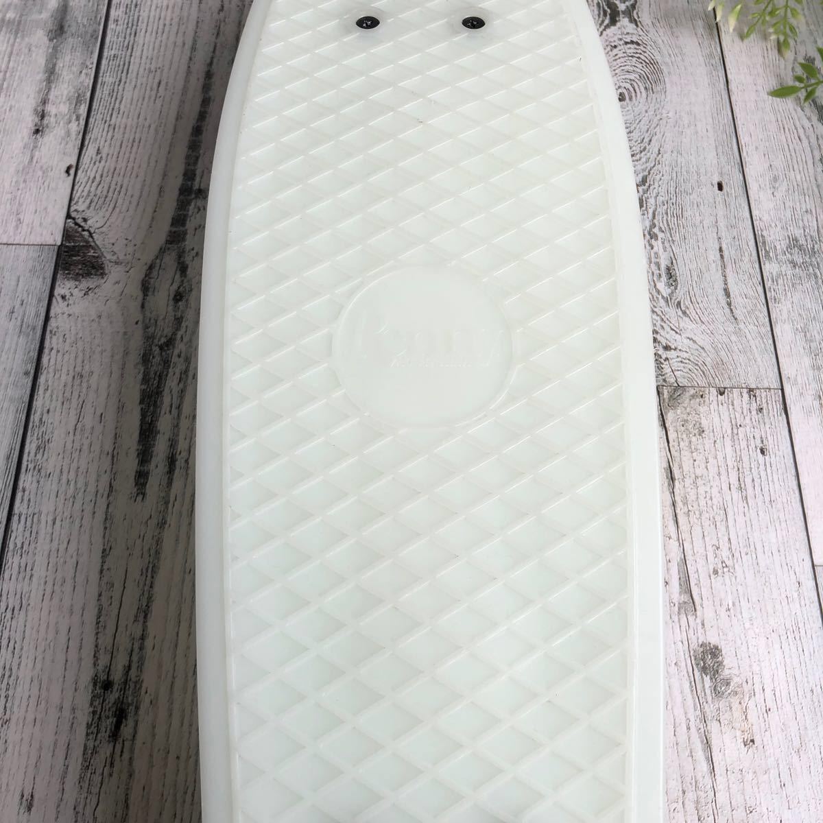 美品】Penny ペニー キャスパー 22インチ 暗闇で光ます 蓄光 美品】Penny ペニー キャスパー 22インチ 暗闇で光ます 蓄光