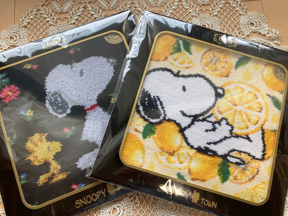 国内正規輸入品 【ケース入】フェイラー コラボ ハンカチ スヌーピー