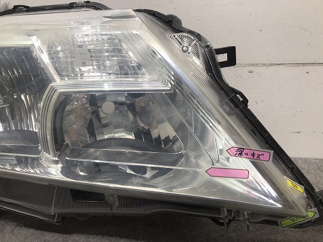 セレナ C26/FPC26/NC26/FNPC26/HC26/HFC26/FNC26 純正 前期 右ヘッドライト キセノン HID レベライザー 100-23097 26025-1VA5C(103819)_画像4