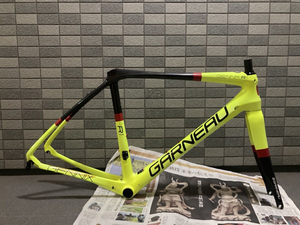 Yahoo!オークション - GARNEAU GENNIX R1 TEAM UKYO 5...