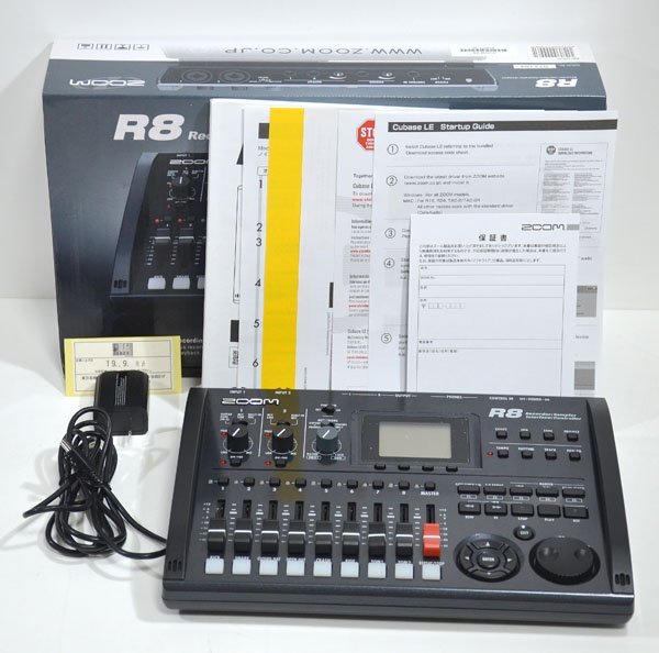 ☆元箱付!ZOOM ズーム R8 MTR マルチトラックレコーダー オーディオ
