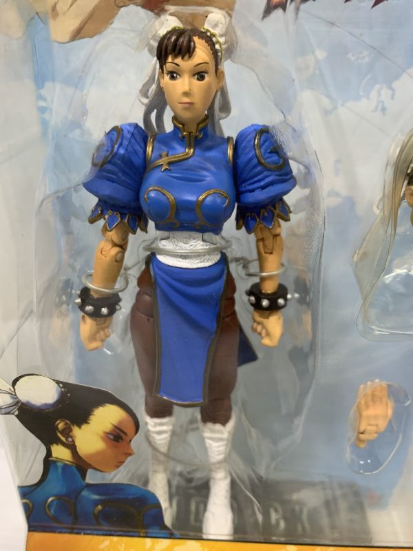スーパーストリートファイター4プレイアーツ改春麗フィギュア