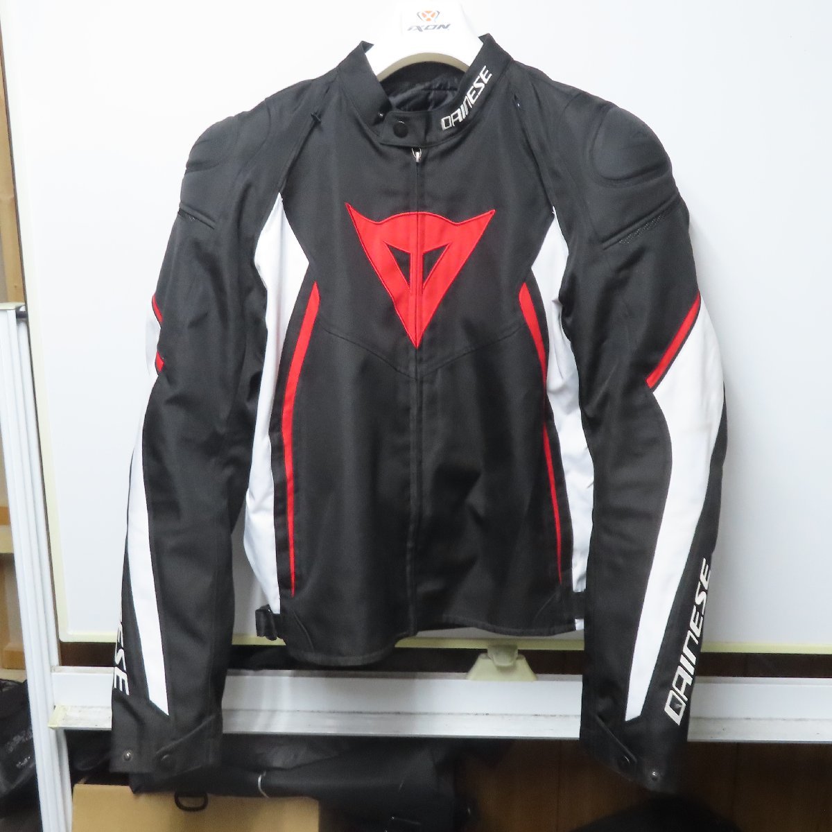 います ヤフオク! AVRO D2 TEX JACKET... - DAINESE ダイネーゼ