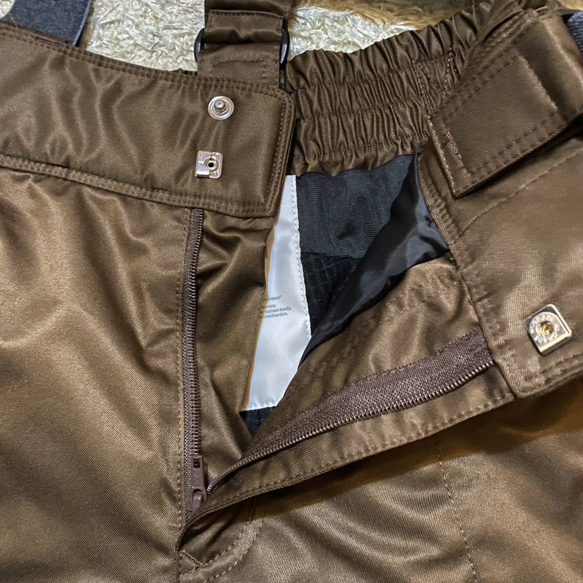 DESCENTE デサント スキーウェア パンツ ブラウン 【美品 DESCENTE デサント スキーウェア パンツ ブラウン 【美品
