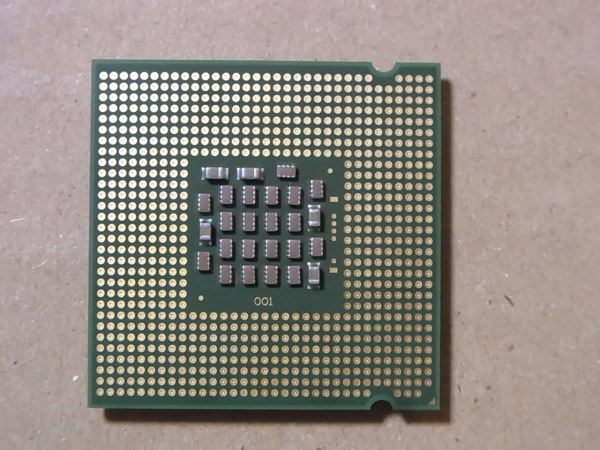 ■Intel Pentium4 660 SL7Z5 3.60GHz/2M/800/04B Prescott LGA775 HT対応 (Ci0124)_画像3