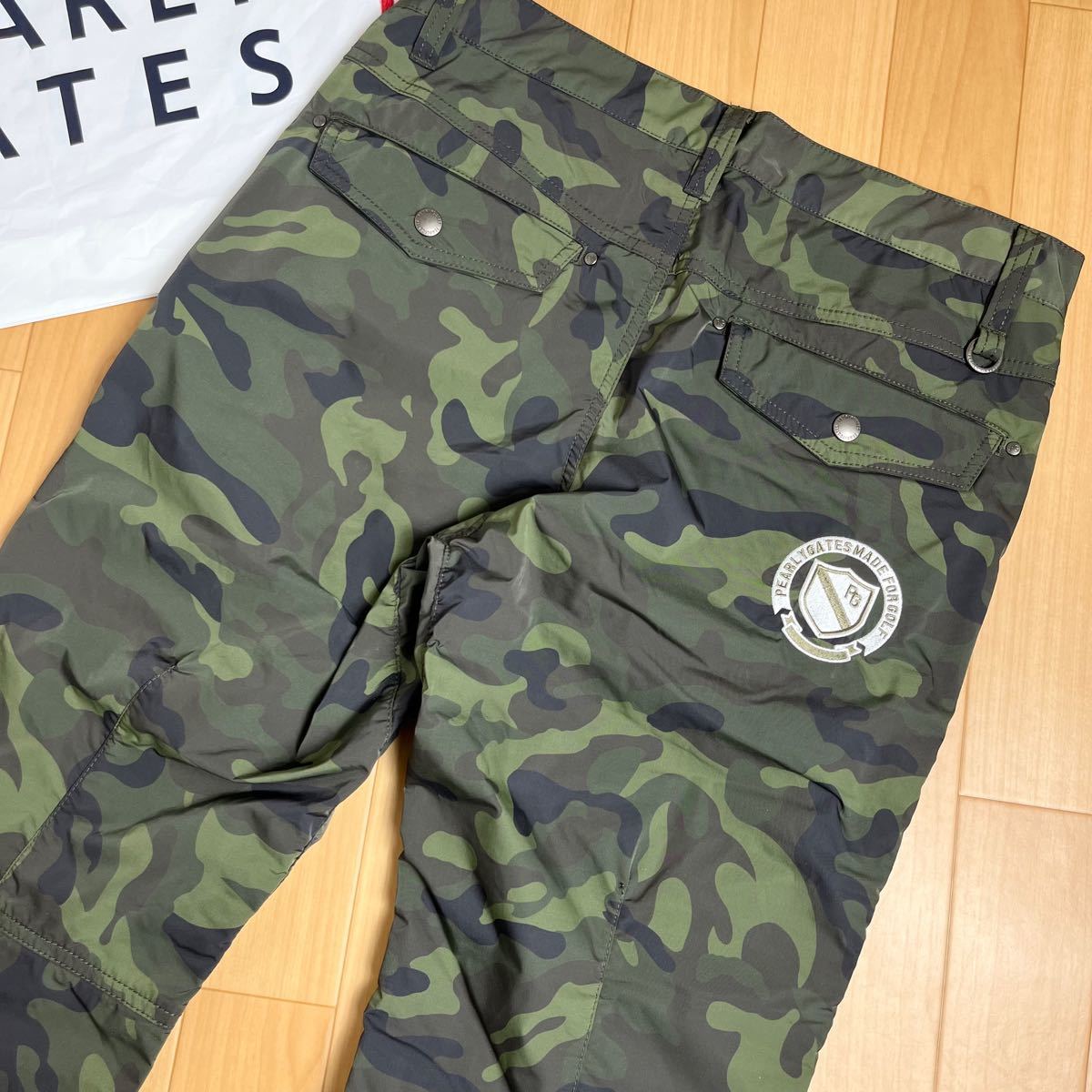 高級品市場 パーリーゲイツ 30thワッペンカモ柄 30thワッペンカモ柄 高級品市場 パーリーゲイツ 30thワッペンカモ柄 30thワッペンカモ柄