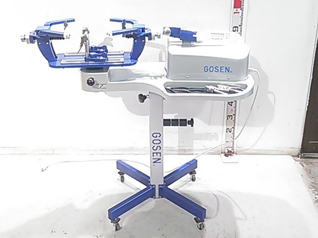 にされる 【美品/1円スタート!】GOSEN ゴーセン ガット張り機 ストリングマシン GM- にされる 【美品/1円スタート!】GOSEN ゴーセン ガット張り機 ストリングマシン GM-