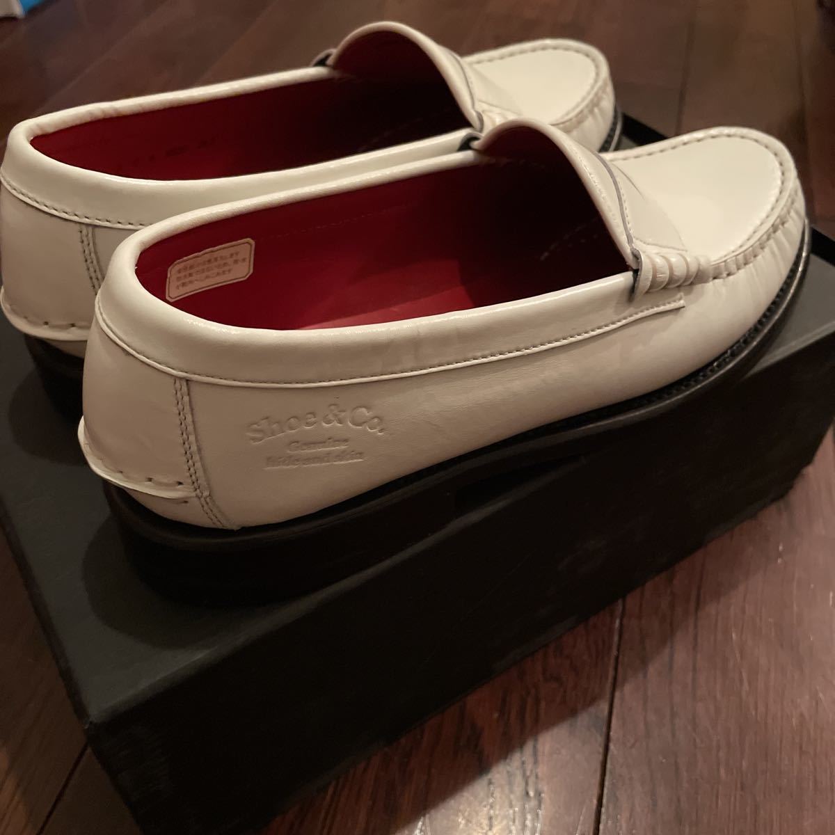 Ｓｈｏｅ＆Ｃｏ　コインローファー　レディース　白　24.5ｃｍ　REGAL フォーマルシューズ リーガル　高級(jí)ライン　購(gòu)入価格４萬(wàn)円 ②