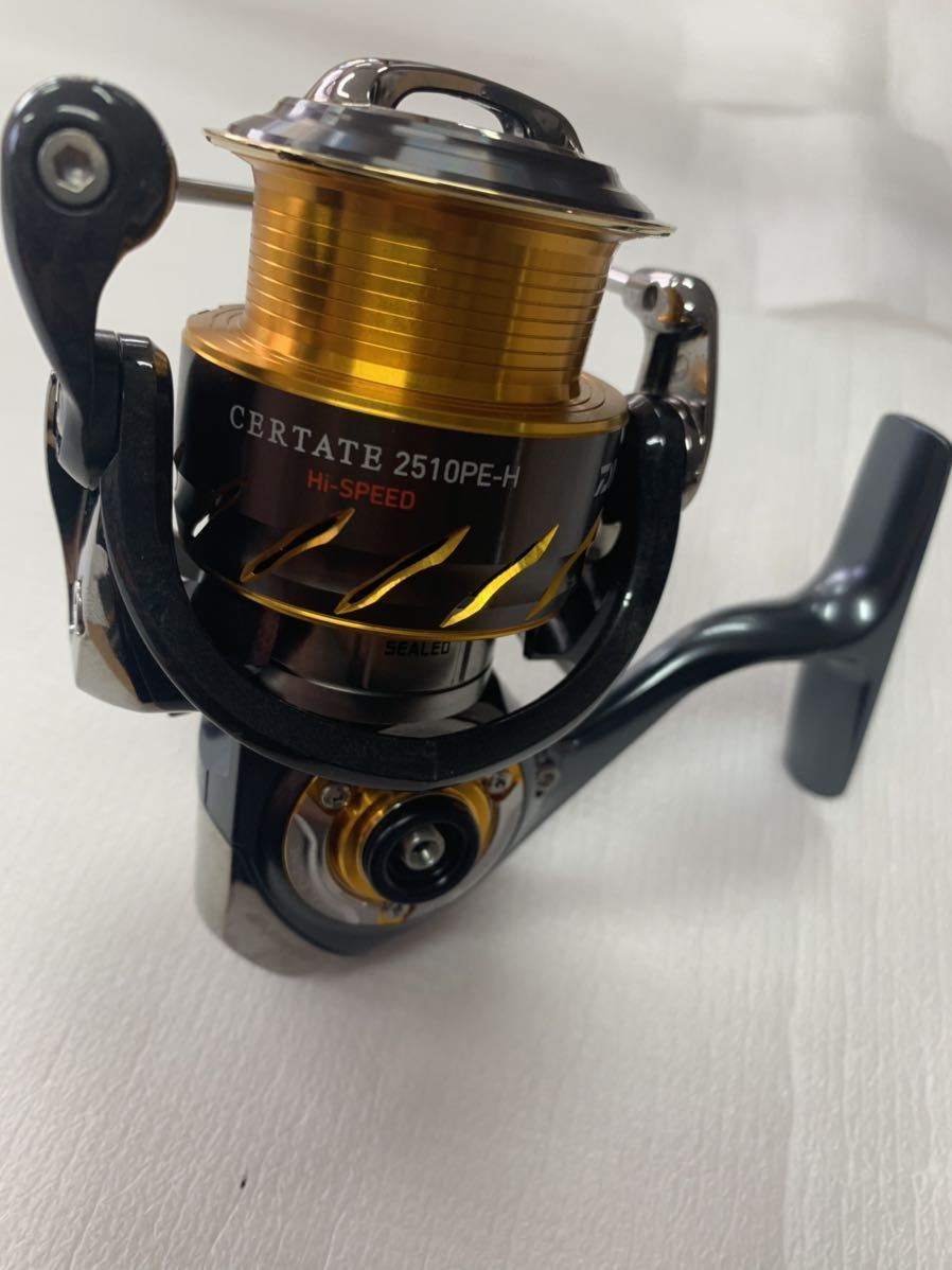 美品　ダイワ　13セルテート　2510PE-H 　DAIWA made in japan CERTATE ハイスピード　ハンドルなし_画像1