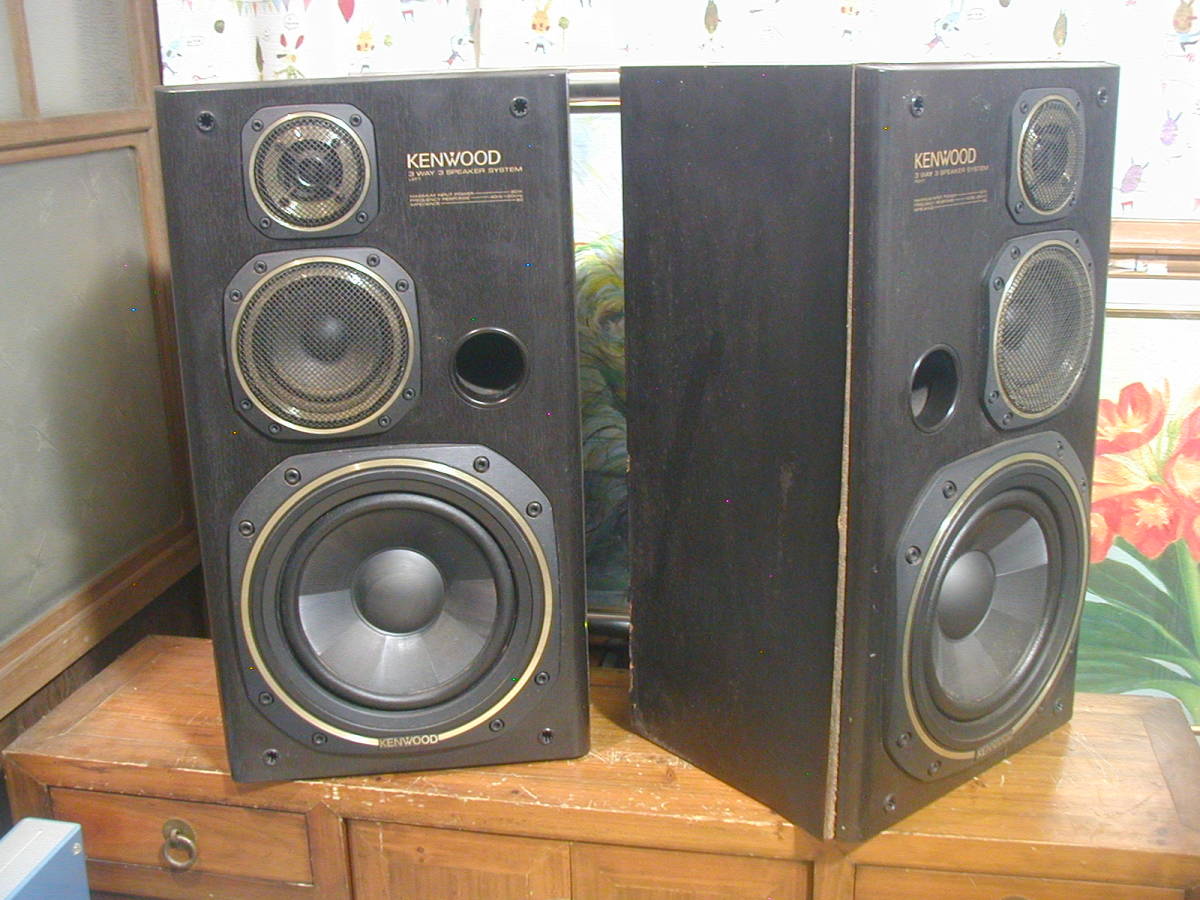 **KENWOOD speaker S-V55E pair.. box . a little with defect **