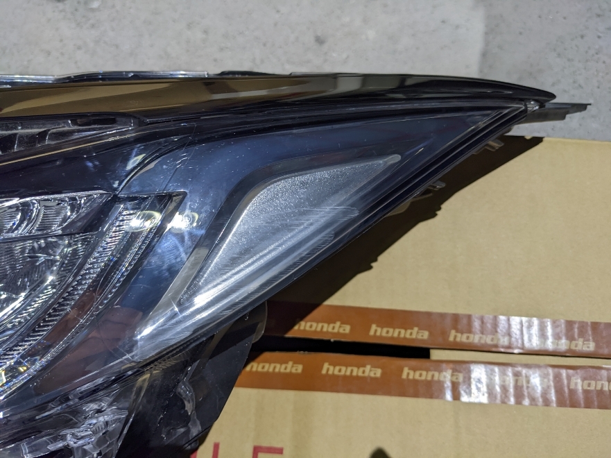 ヴェゼル RU3 後期 左LEDヘッドライト | www.sastartiere.fr