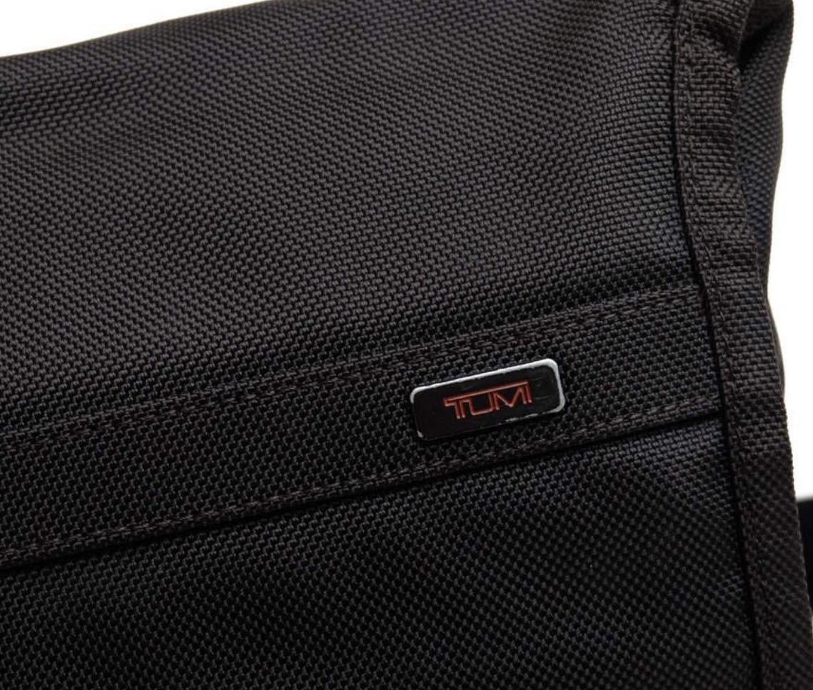 [ used ]TUMI Tumi shoulder bag 26159DH net book * Mini *mesenja- burr stick nylon PC storage pocket 