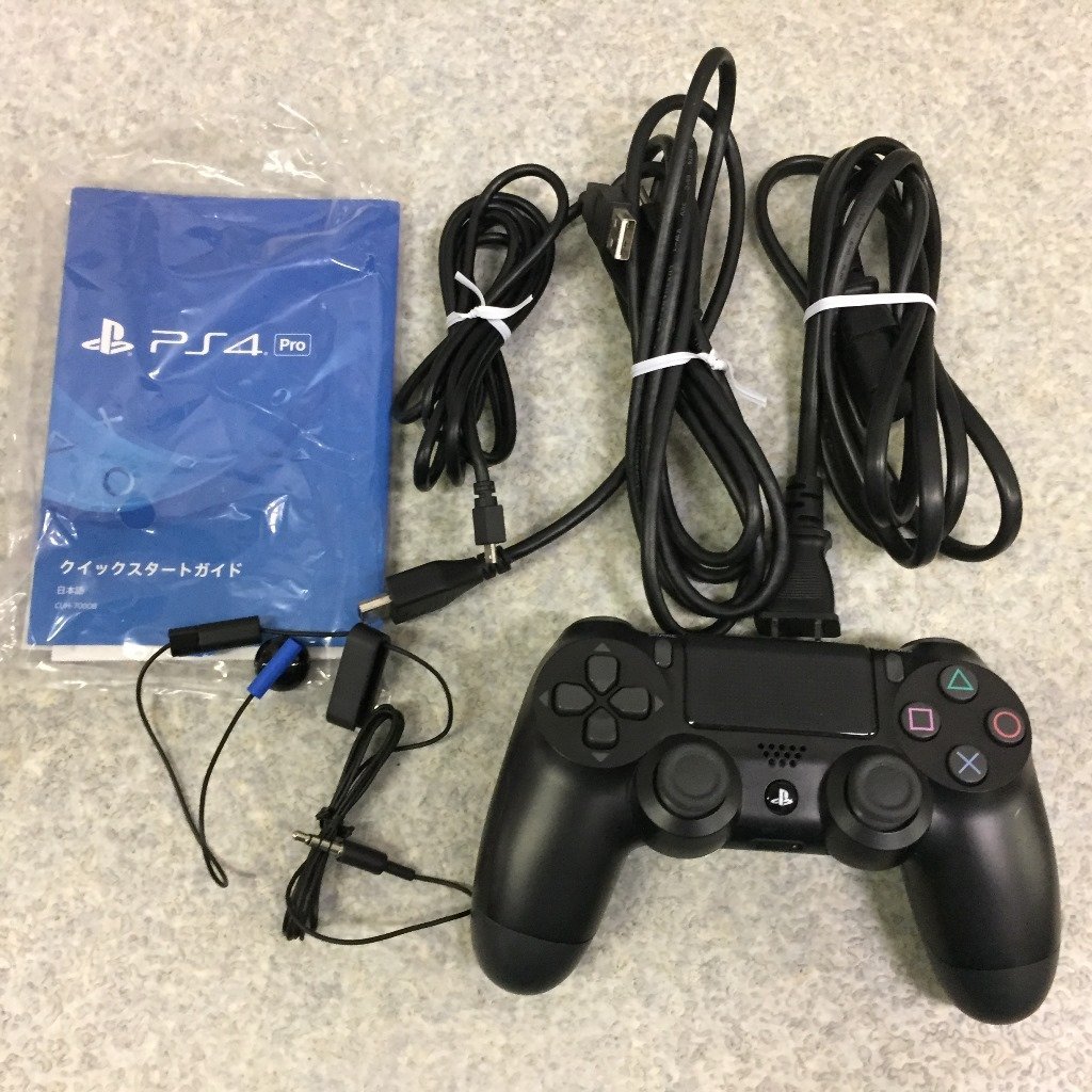 ☆6点!PlayStation 4 Pro ジェット・ブラック 1TB(CUH-7000B