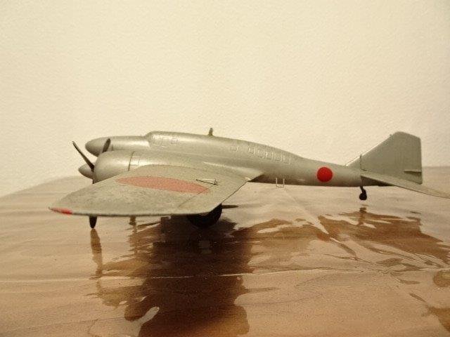 爆撃機 戦前戦中 精密模型 運賃着払 1006U16G 爆撃機 戦前戦中 精密模型 運賃着払 1006U16G