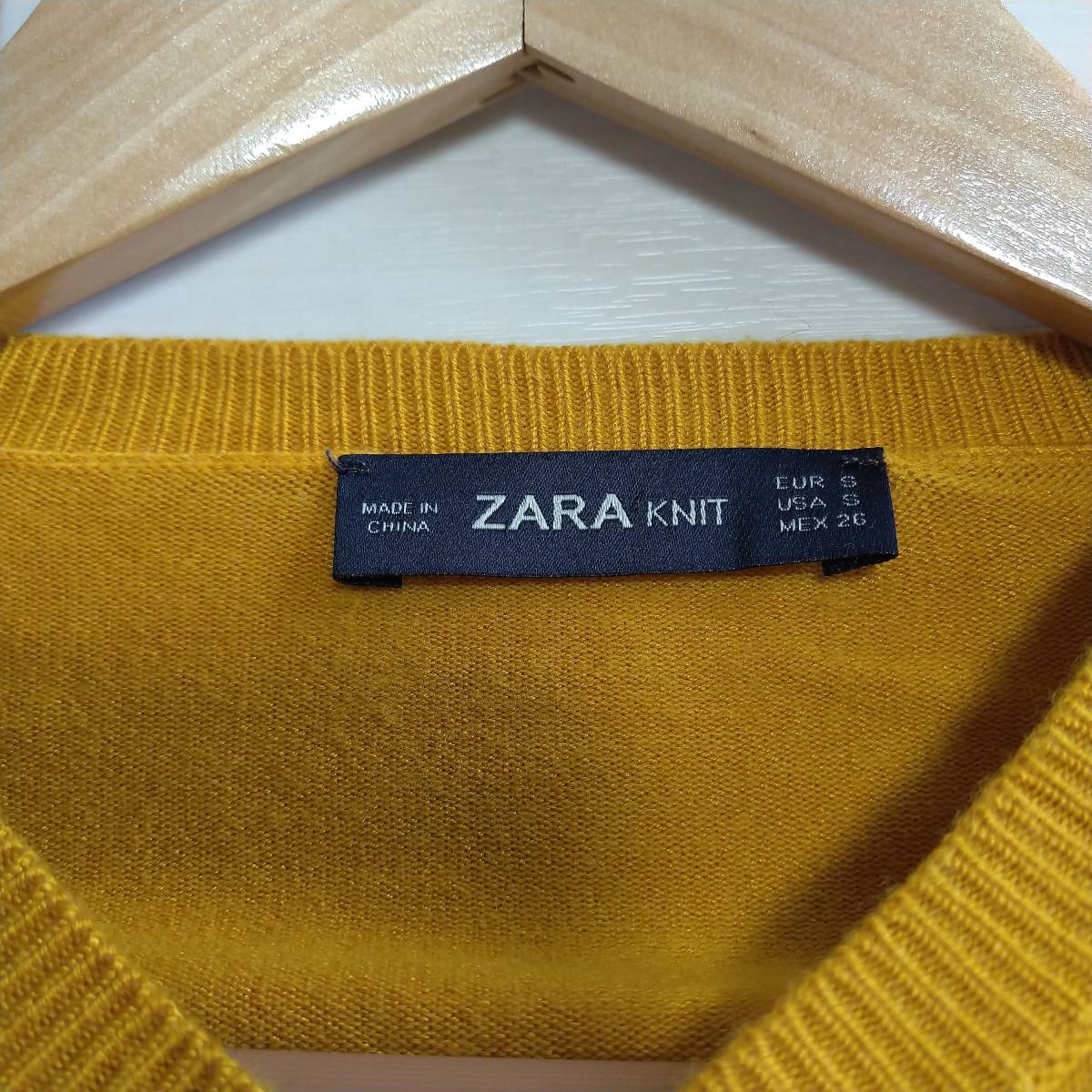 ZARA ザラ トップス ニット セーター 無地 ラウンドネック 長袖 レディース サイズS 黄色 Oc76_画像5