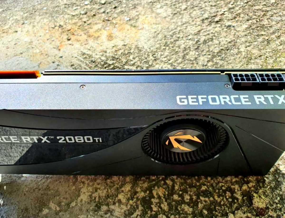 グラフィックボード ZOTAC GeForce RTX2080 Ti 11GB 美品_画像3
