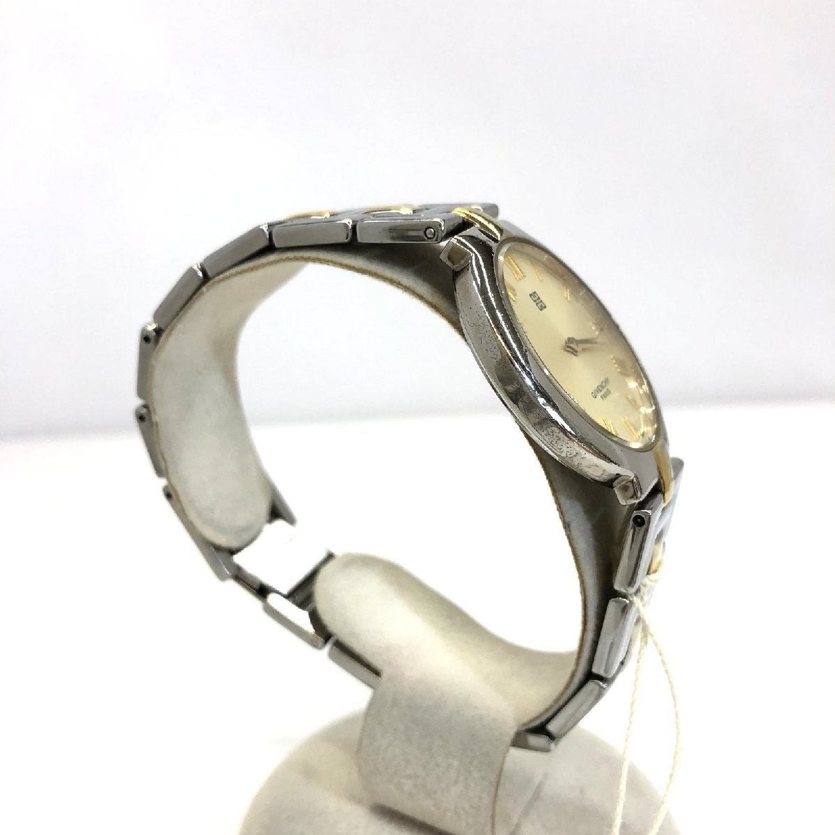 中古 GIVENCHY ジバンシィ ジバンシー 腕時計 アナログ クォーツ シルバー ゴールド コンビ 文字盤ゴールド 2針 RY6710M