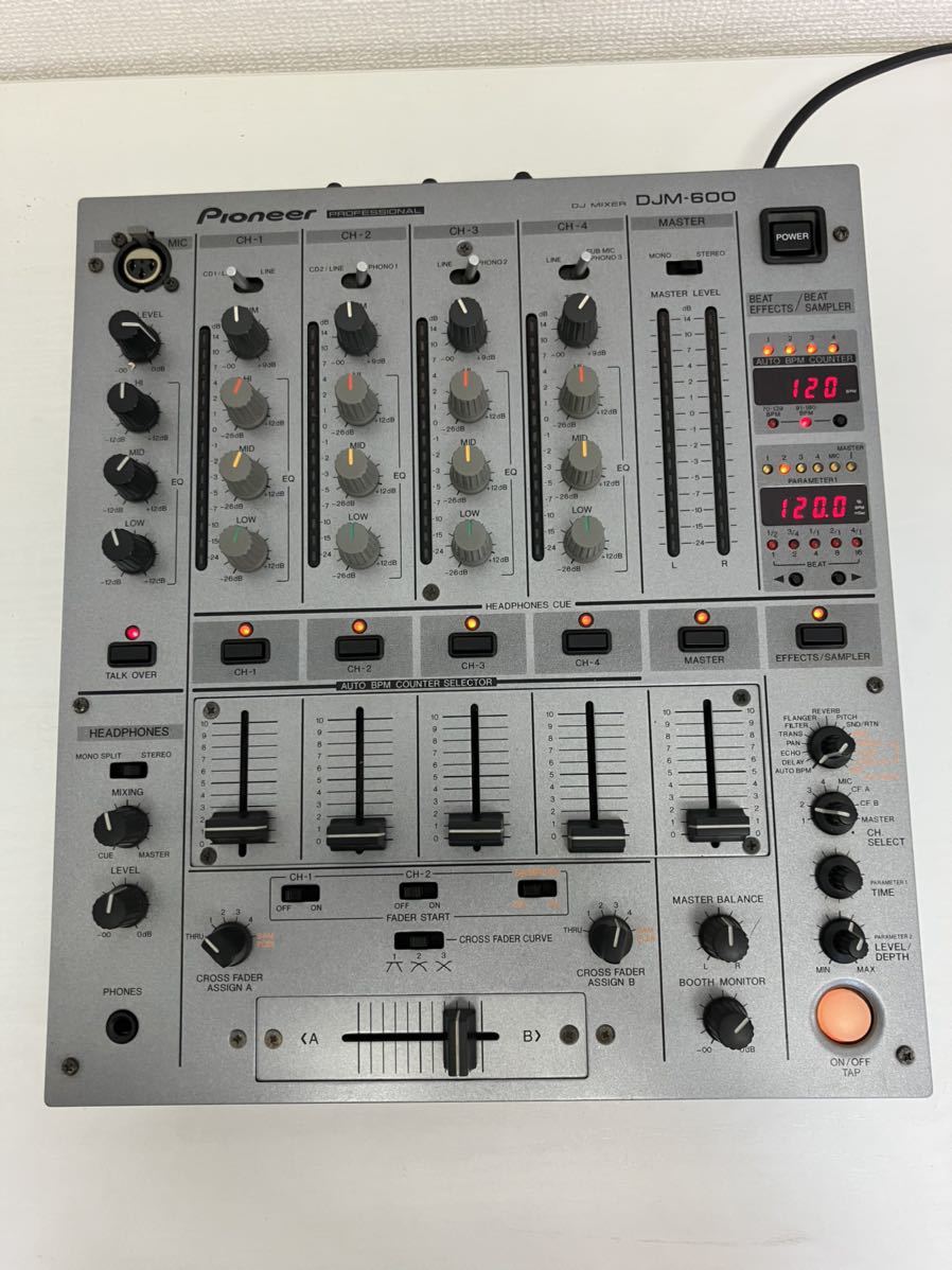 Pioneer DJM-600 プロフェッショナル DJミキサー 通電確認済み DJ機器
