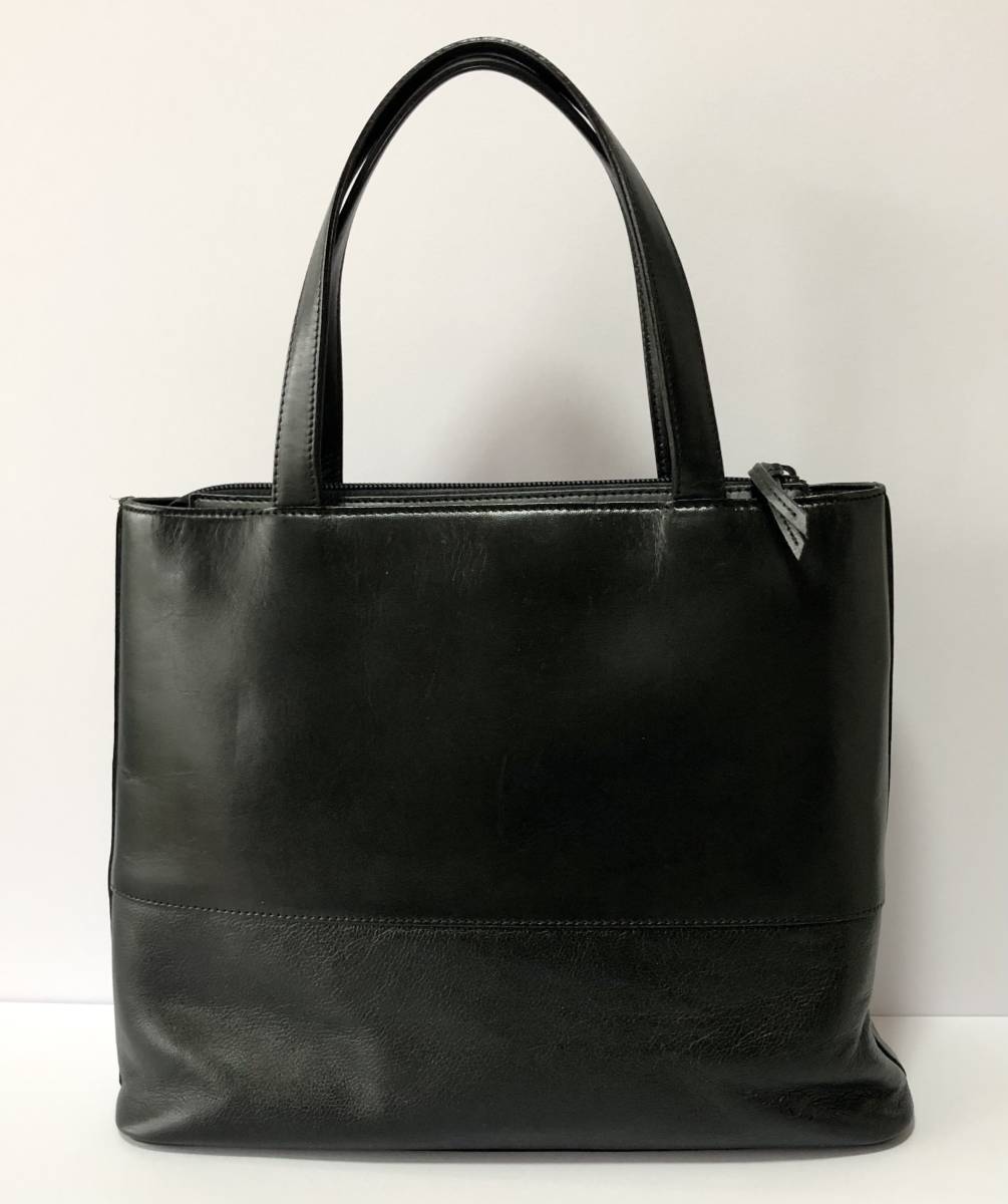 バーバリー BURBERRY ノバチェック裏地 本革 オールレザー