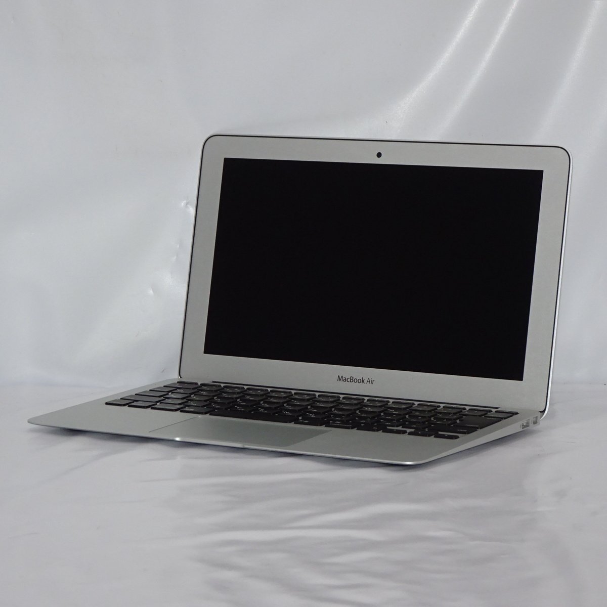 MacBook Air MJVP2J/A 11inch (Early 2015) www.gwcl.com.gh