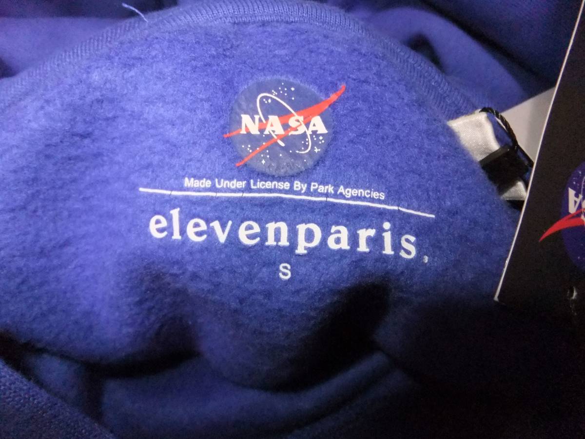 即決！新品未使用！米国購入品! NASA x ELEVENPARIS コラボ ワッペン付きパーカー ブルー USA Sサイズ_画像7