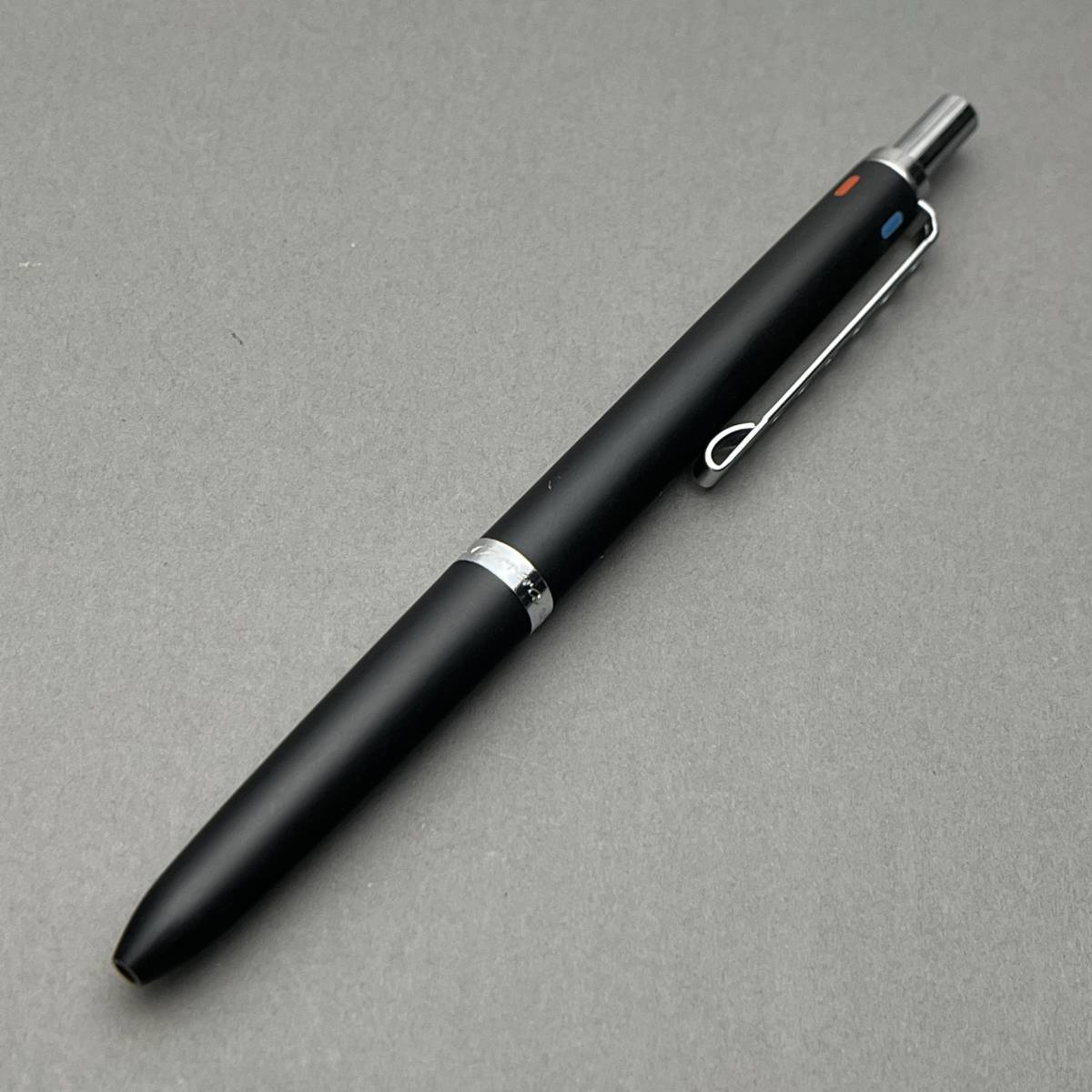 お得人気SALE MONTBLANC カレラ 570 4色ボールペン eW6N5-m67273385092