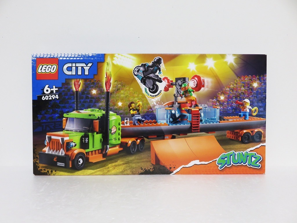 送料無料 新品 LEGO スタントショーのトラック レゴ シティ 車 バイク 60294_画像1
