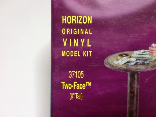 ホライゾン モデル 1/8 トゥーフェイス バットマン ソフビキット TWO-FACE Batman DC 1996 HORIZON SOLID MODEL 37105 Vinyl Kit_画像2