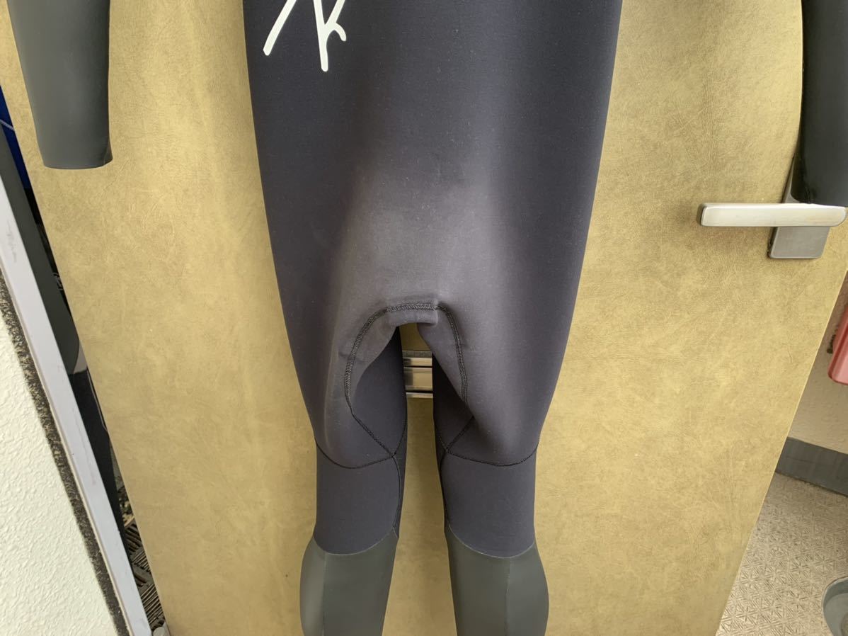 RASH WET SUITS DRAGON-S ラッシュウエットスーツドラゴン-S フルスーツ中古品オーダー品 ブラックジャージ・スキン裏地LX Lサイズ相当2㍉_画像3