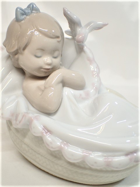 10259[TS] состояние хорошо!*LLADRO/ Lladro *figyu Lynn No.6710 [ мой сон ] керамика. украшение / девочка. младенец baby маленькая птица 