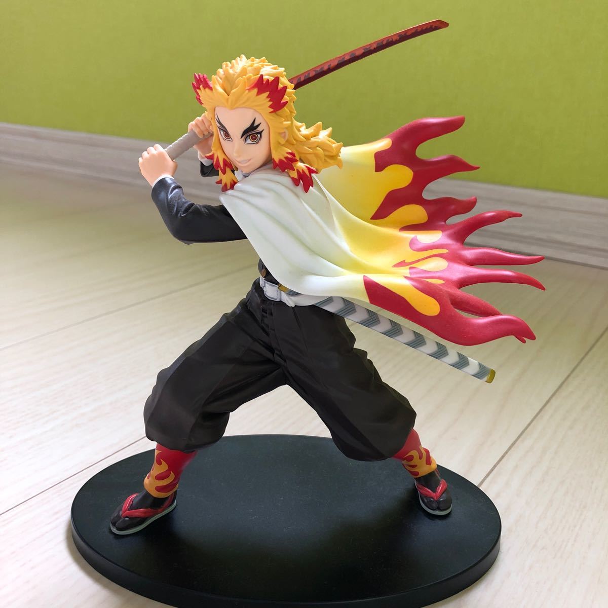 シャイニングゴールデン 煉獄杏寿郎 フィギュア セット 通販 煉獄杏寿郎フィギュアセット