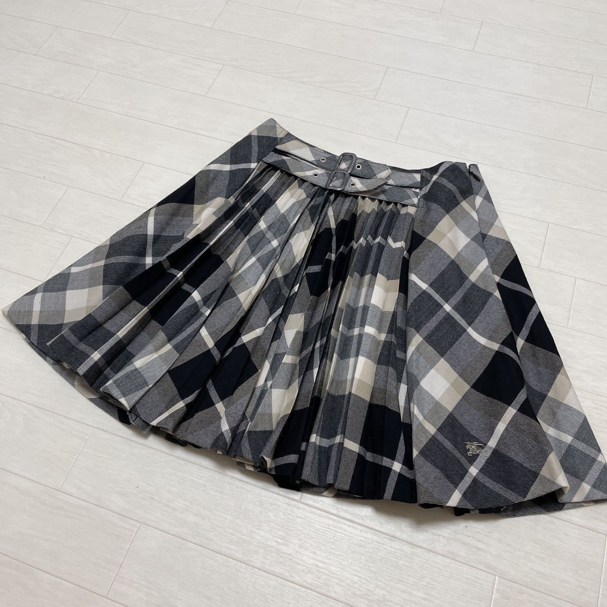 BURBERRY バーバリー ブルーレーベル セットアップ 卒服 卒業式 新品